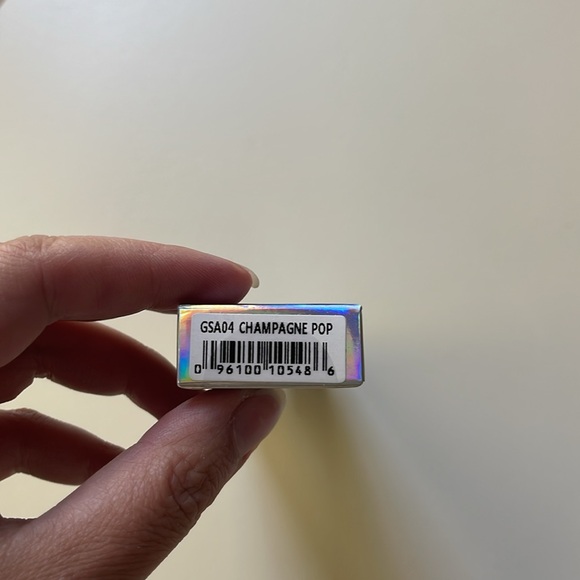 Dashing Diva Gloss Gel Nail Strip Kit in Champagne Pop - Picture 8 of 8